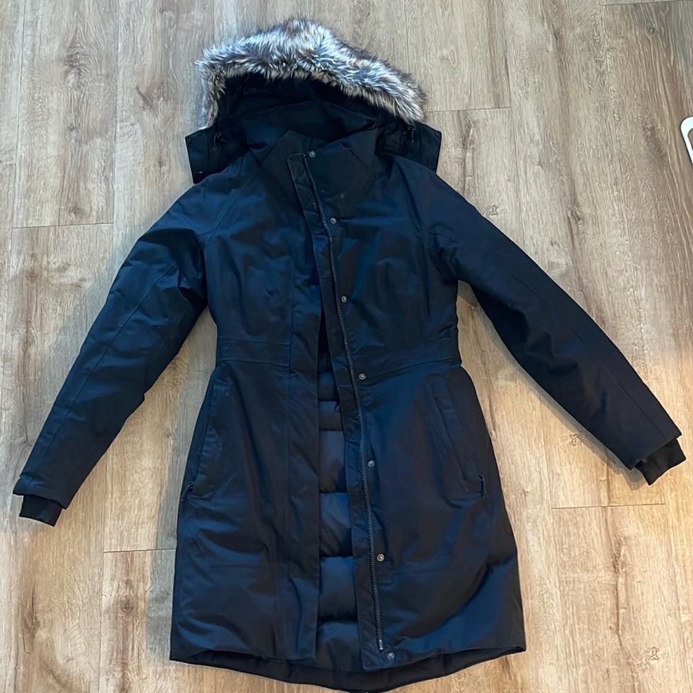 North face black jacket